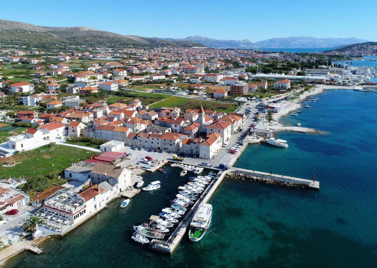 Quality Vila "Comfort" Trogir Exteriör bild