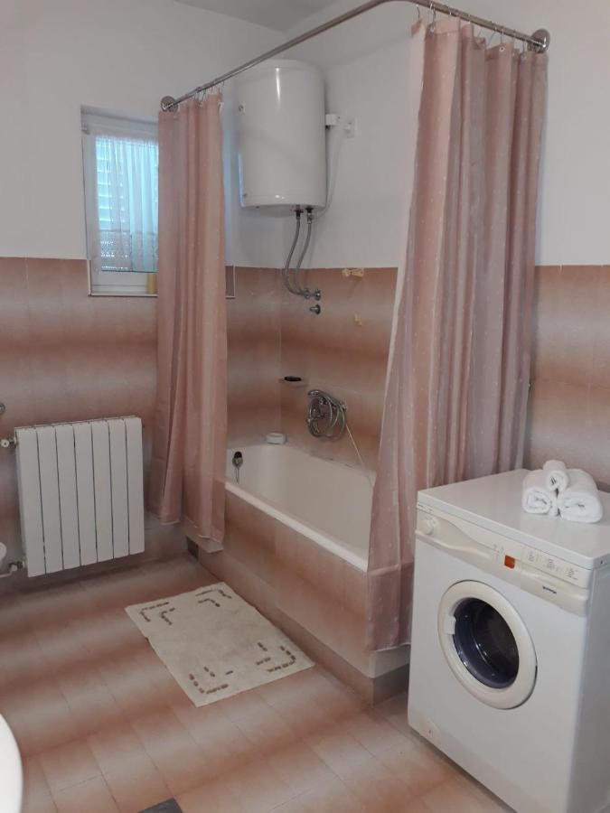 Quality Vila "Comfort" Trogir Exteriör bild