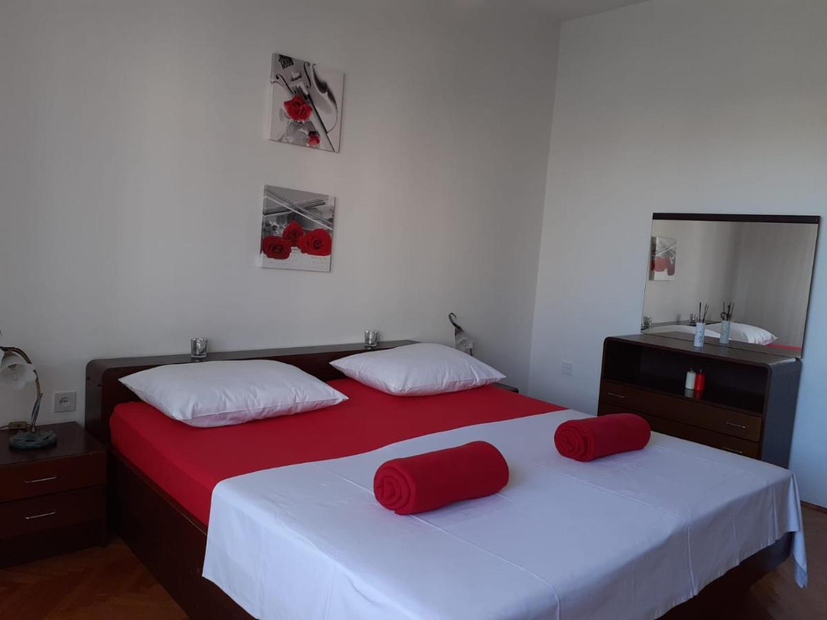Quality Vila "Comfort" Trogir Exteriör bild